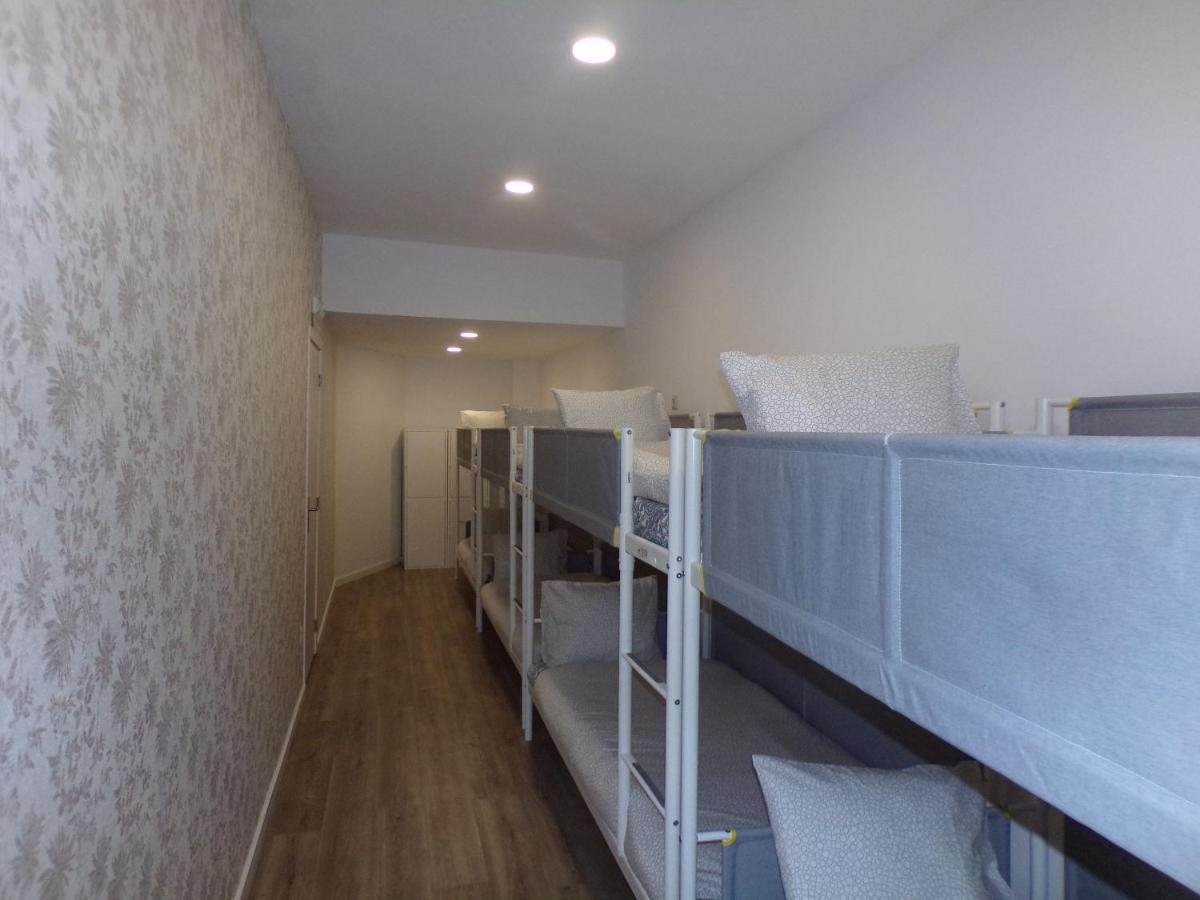 Hostel Majestic *