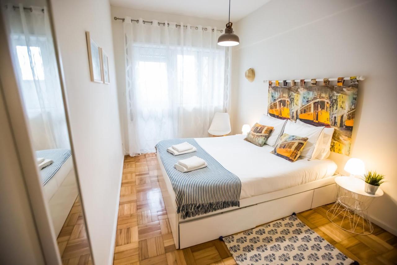 Apartment Choose Happiness