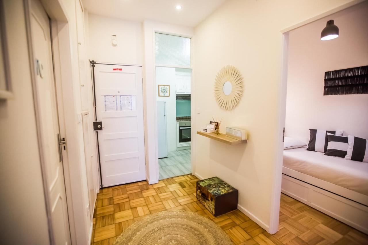 Apartment Choose Happiness *