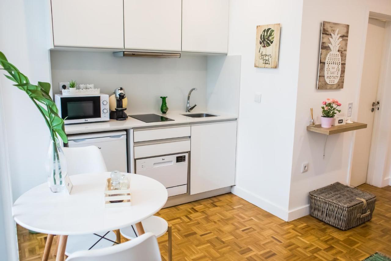 Apartment Sweet & Tasty
