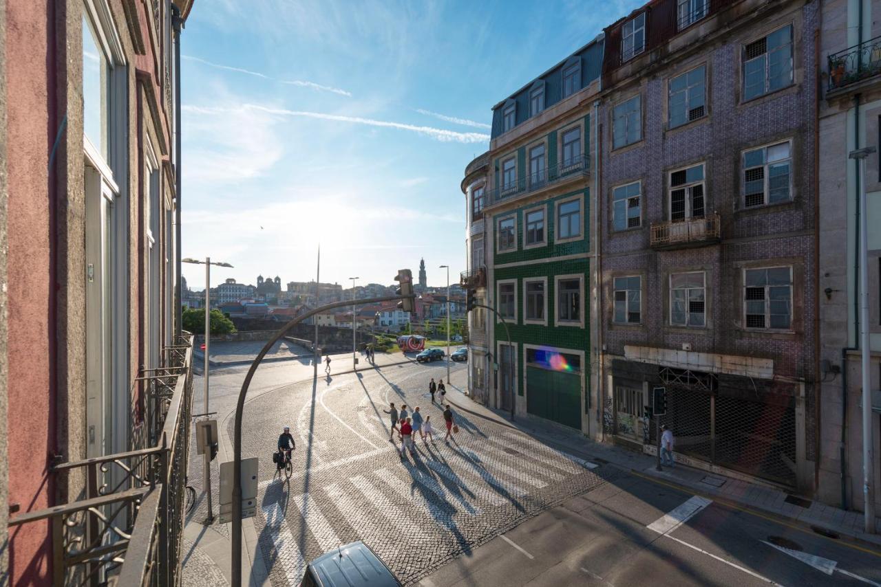 Light Blue * Porto
