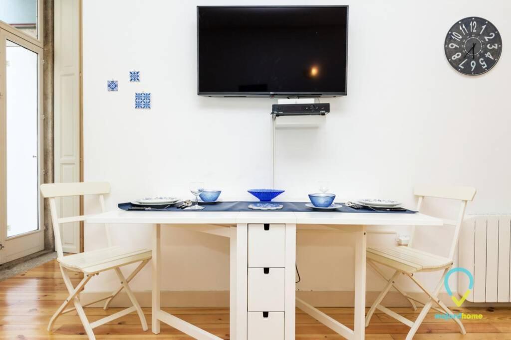 Apartment Homely *