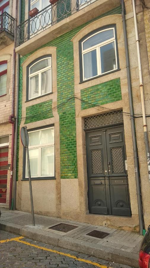 Almada Garden - Com Possibilidade Parking Apartment Porto