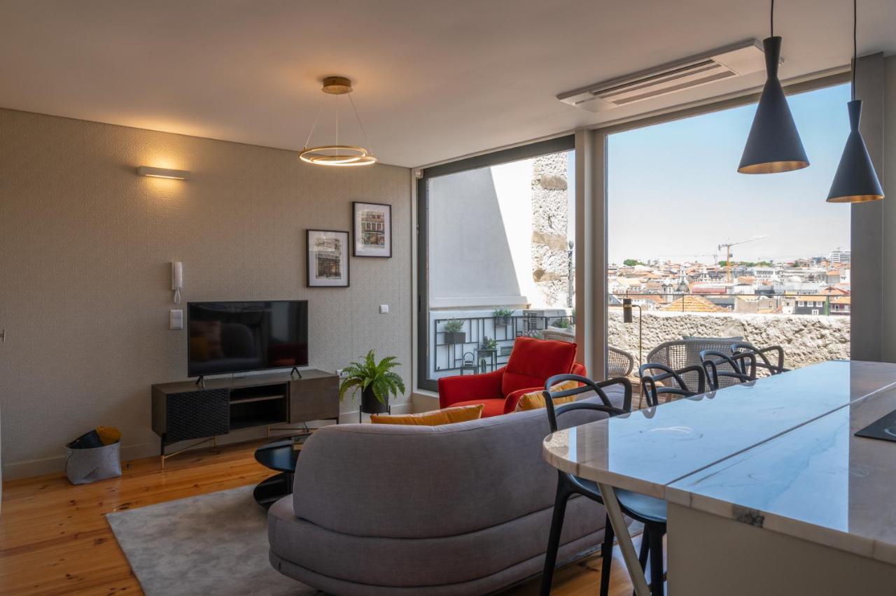 Rooftop Balcony At Historic Center Apartment