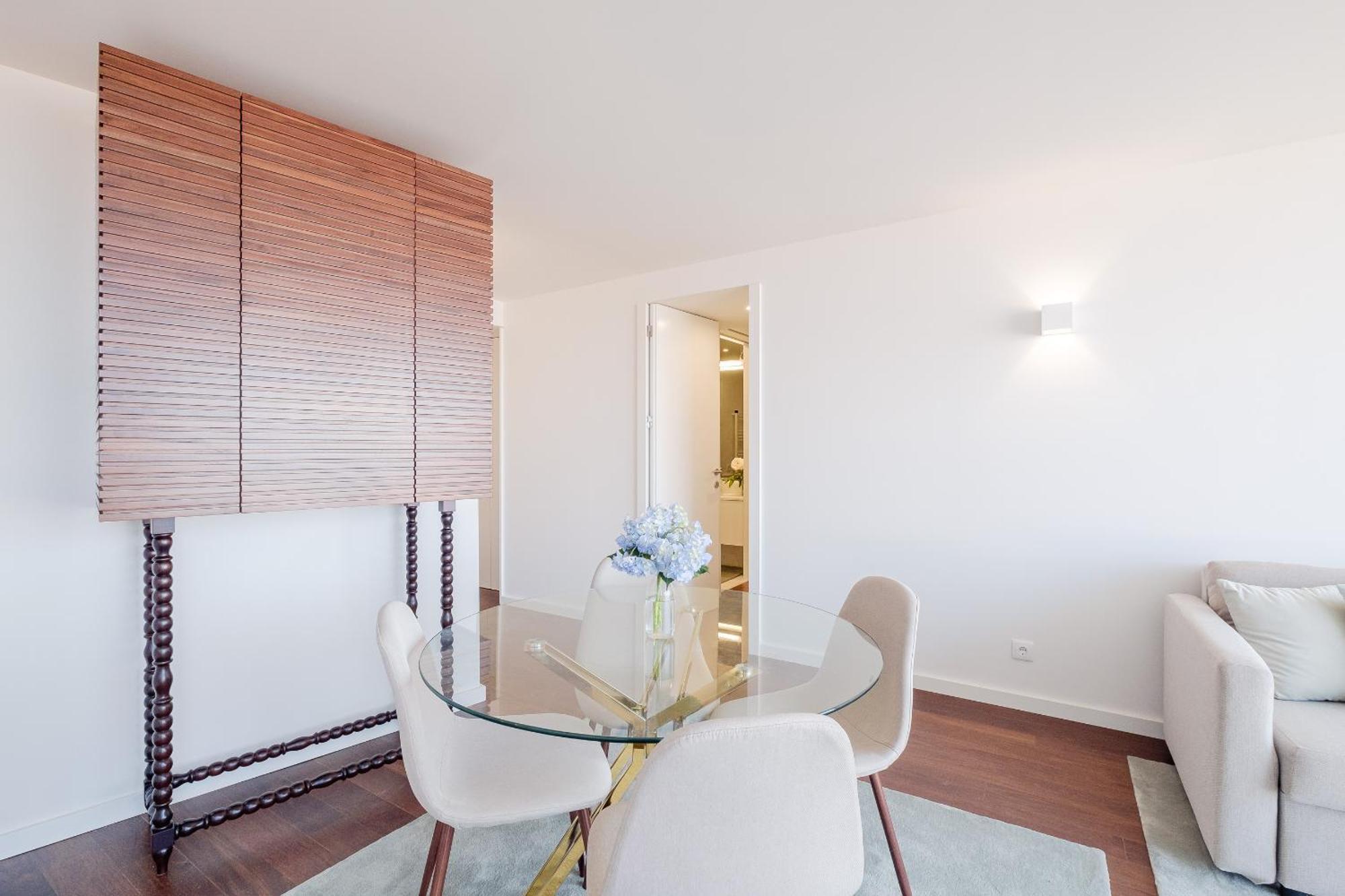 Boutique Rentals- Bliss By The Sea Apt- Ocean Views In Foz * Porto