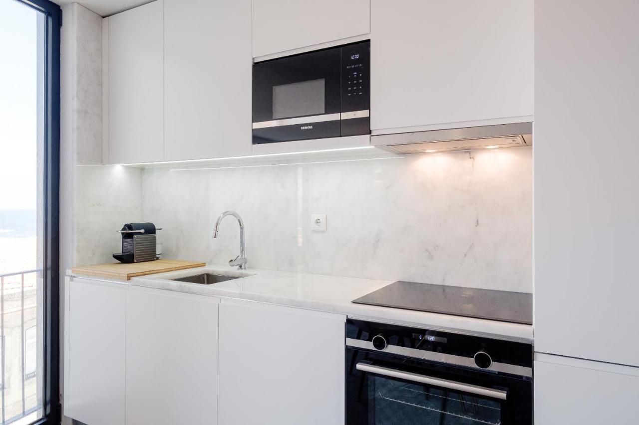 Boutique Rentals- Bliss By The Sea Apt- Ocean Views In Foz * Porto