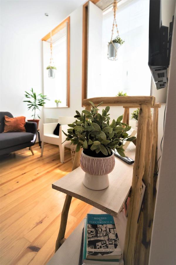 Downtown Relaxed With Private Yard