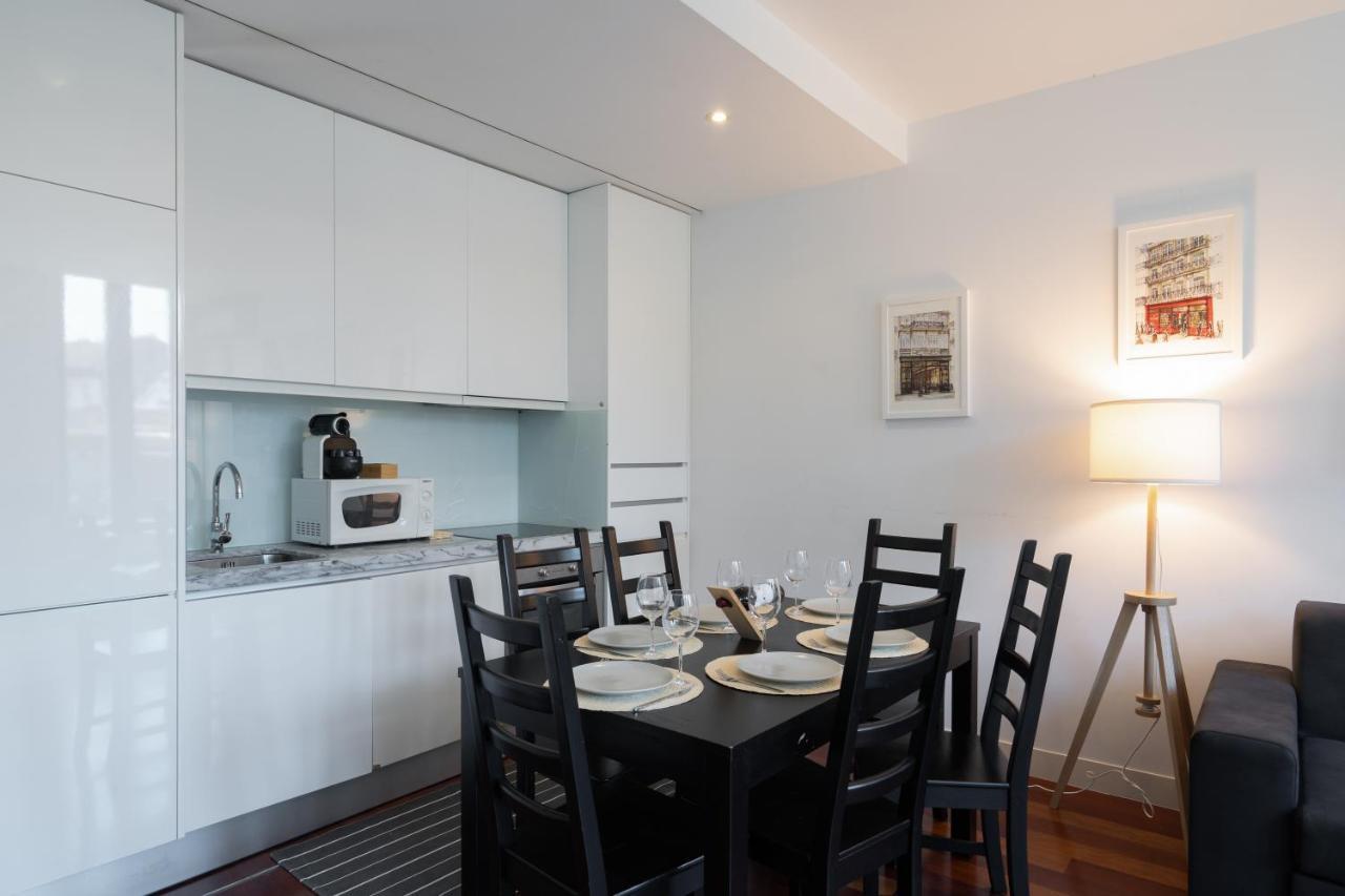 Bright Modern Flats With Balcony - City Center Porto