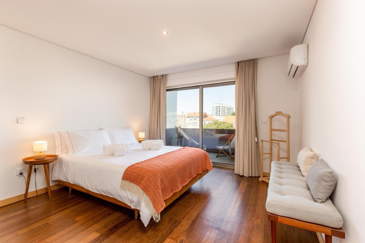Sunny Loft In Downtown With Private Parking Appartement Porto