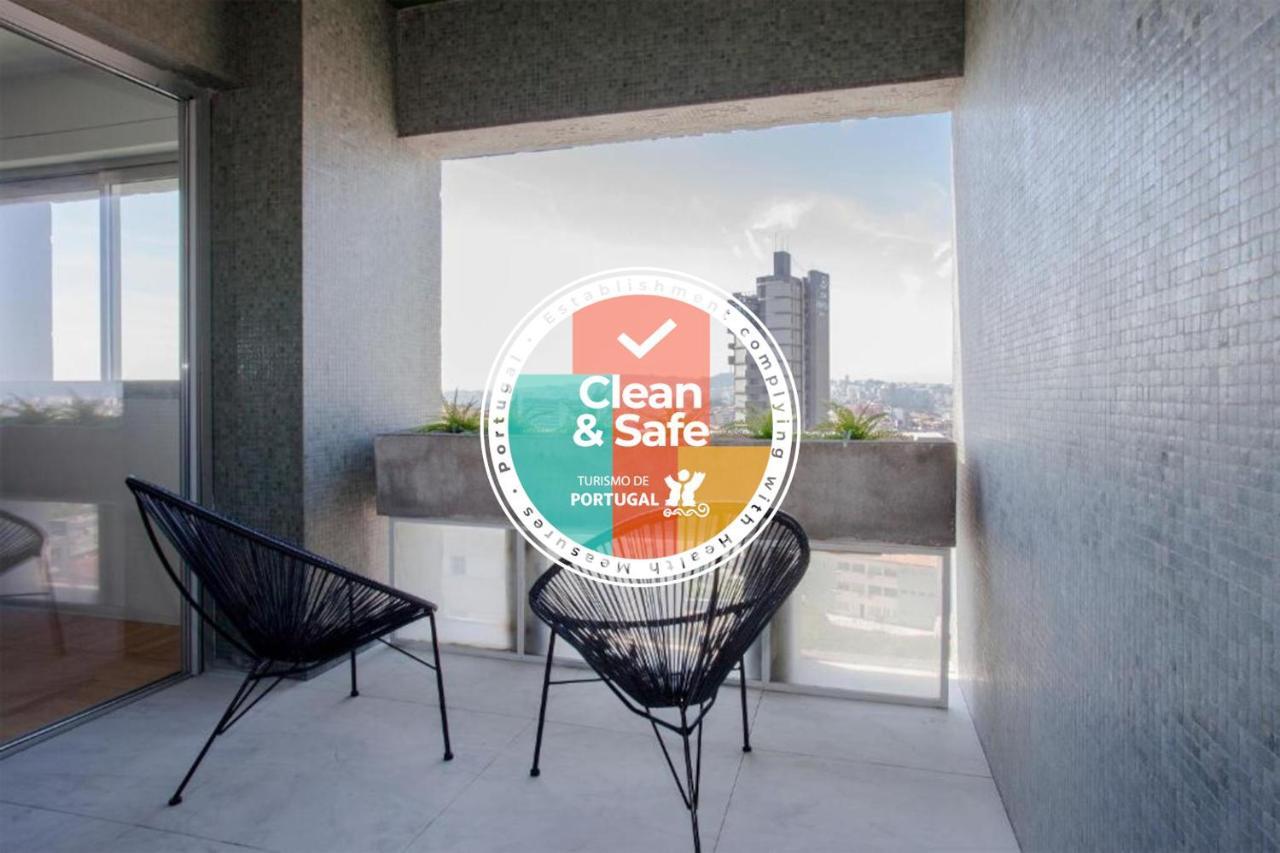 Liiiving In | Downtown Secret Luxury Apartment
