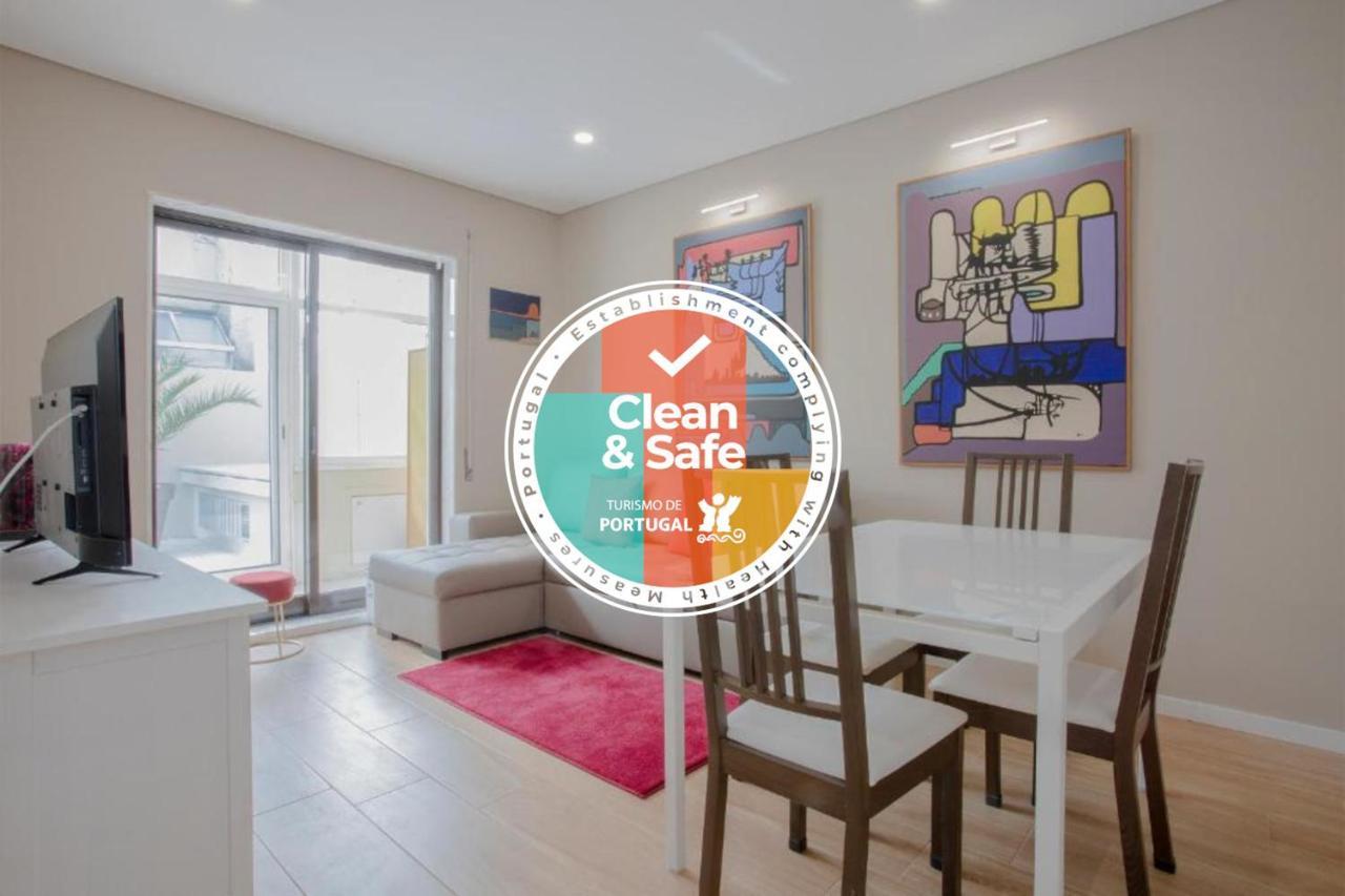 Liiiving In - Terrace Downtown Apartment