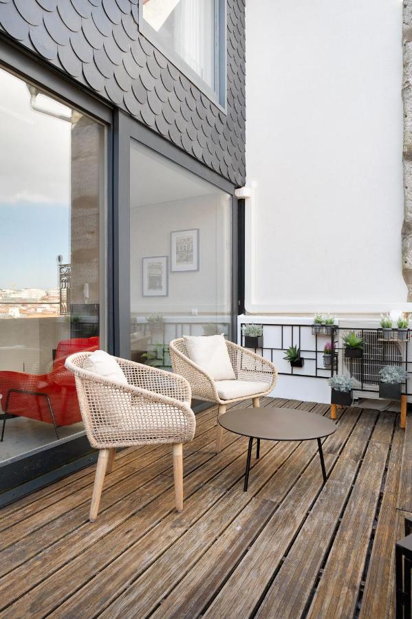 Rooftop Balcony At Historic Center Apartment