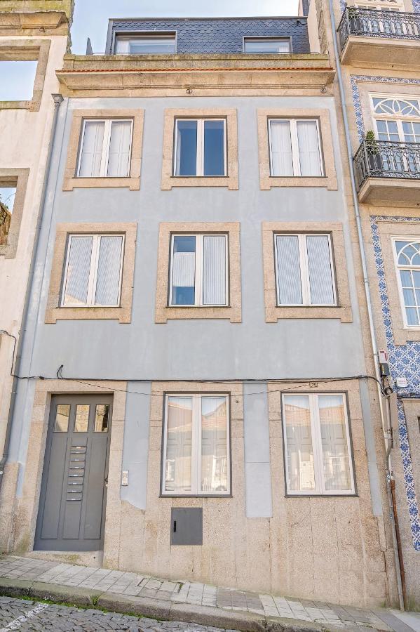 Rooftop Balcony At Historic Center Apartment *