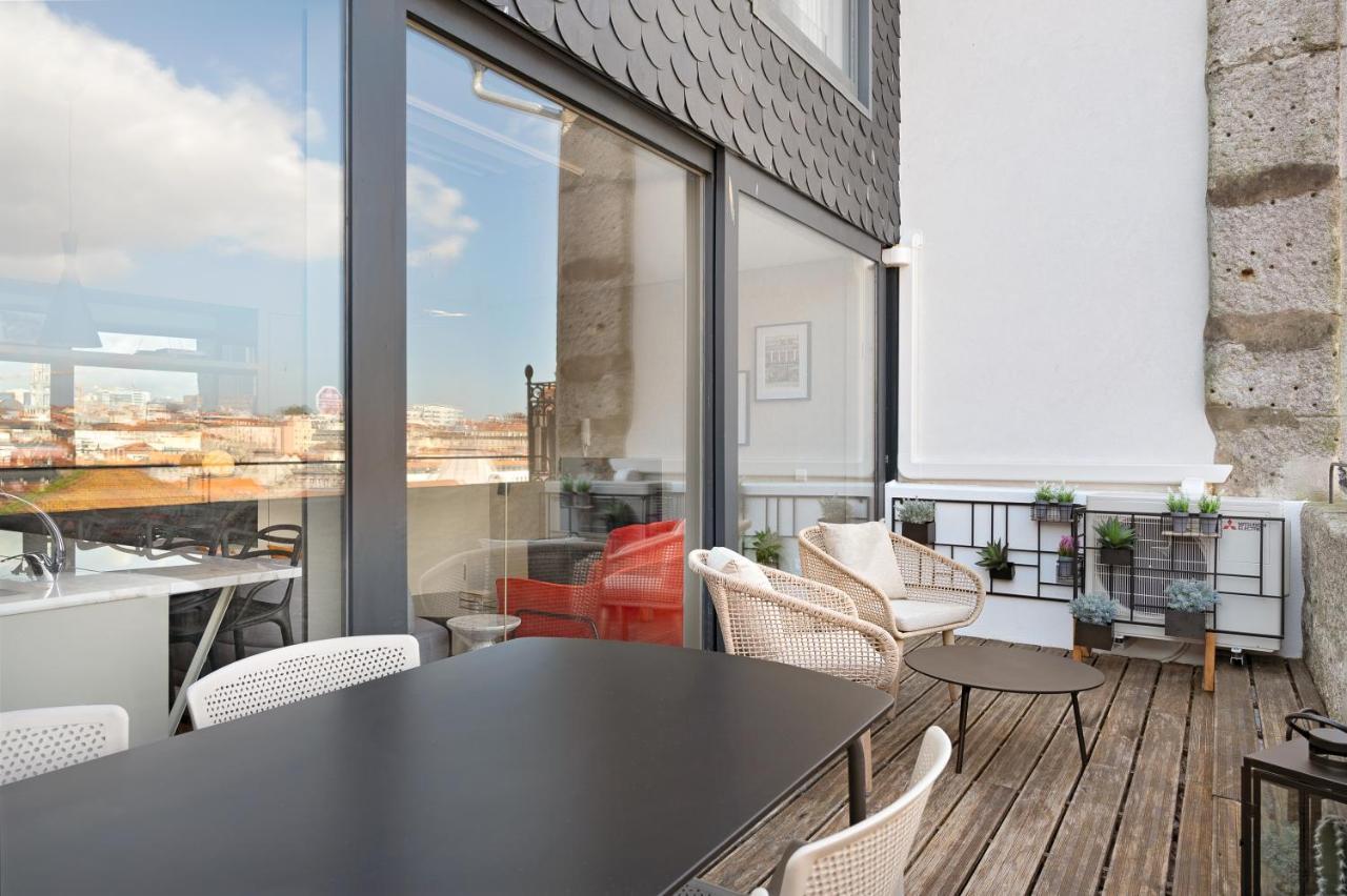 Apartment Rooftop Balcony At Historic Center