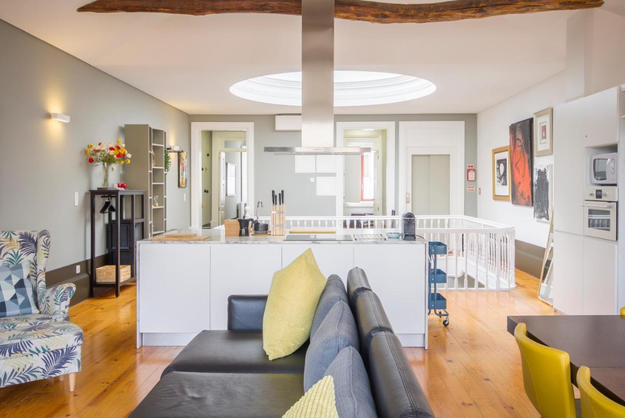 Sousa Viterbo Ribeira Luxury Penthouse *