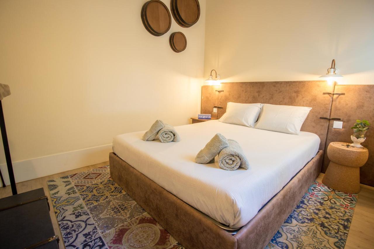 Guest H4u - Flores Lello Center Apartment Porto