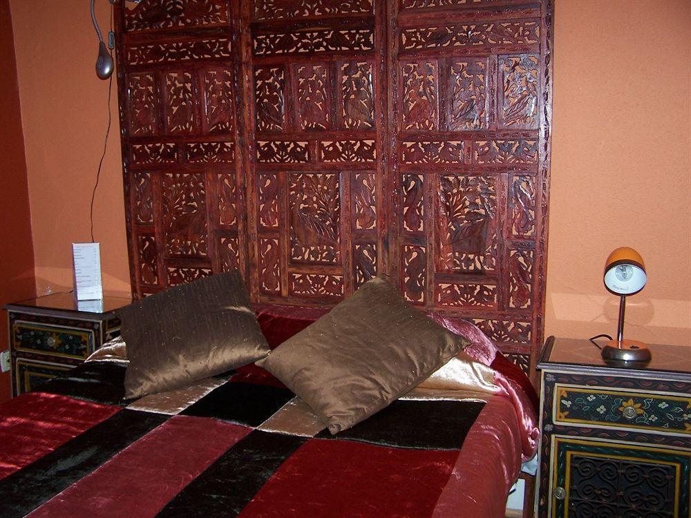- Bed & Breakfast