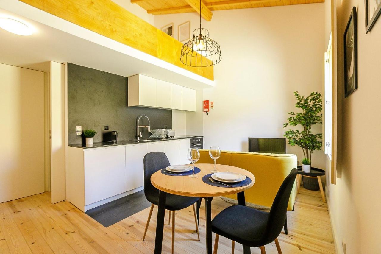 Lovelystay - Burgaes Apartment Porto