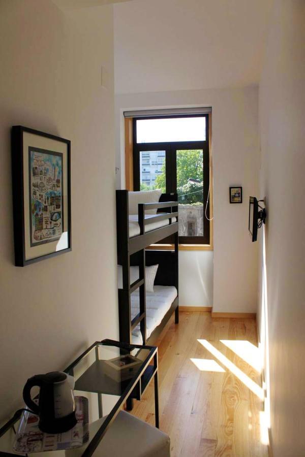 Spacious House In + Garden * Porto
