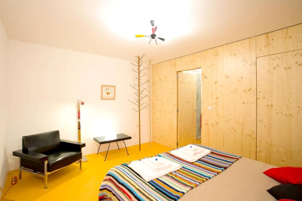 Vakantiehuis 3 Bedrooms House With Enclosed Garden And Wifi At 4 Km Away From The *