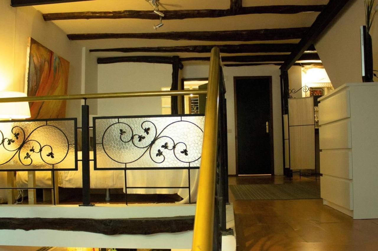Apartment Cosy In Centre - 50 Sqm With Parking