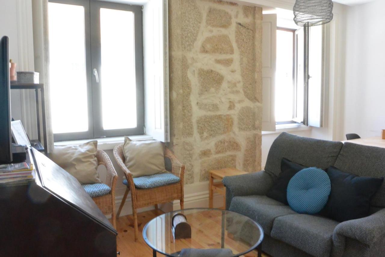 Sostoa Porto, By Flat In Apartment *