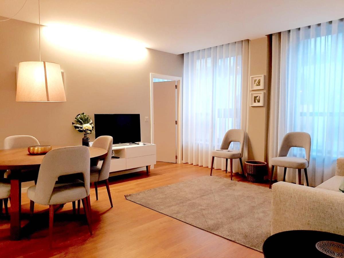 Lf Camelia Deluxe Apartment, By Flat In Apartamento