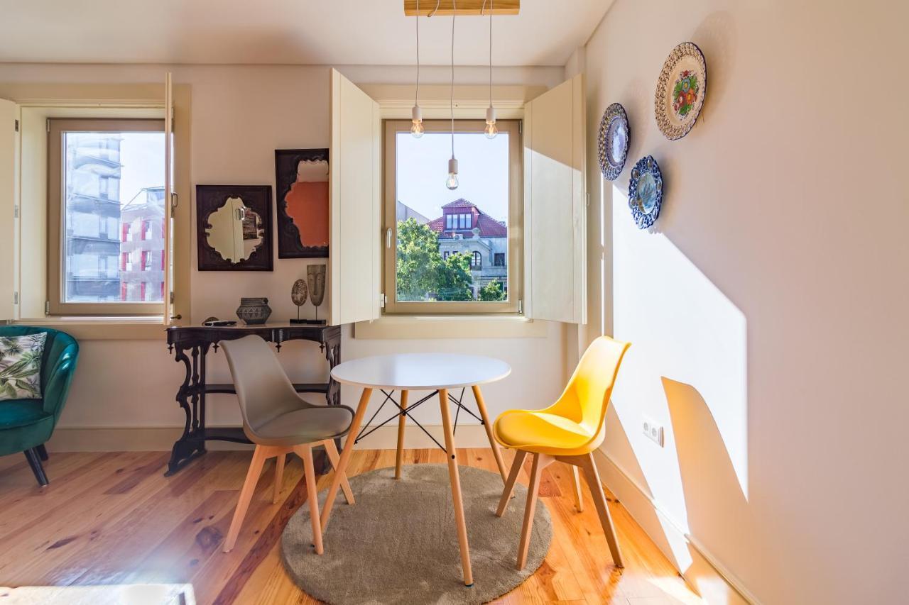Apartment Near Trindade Garden View 2 *