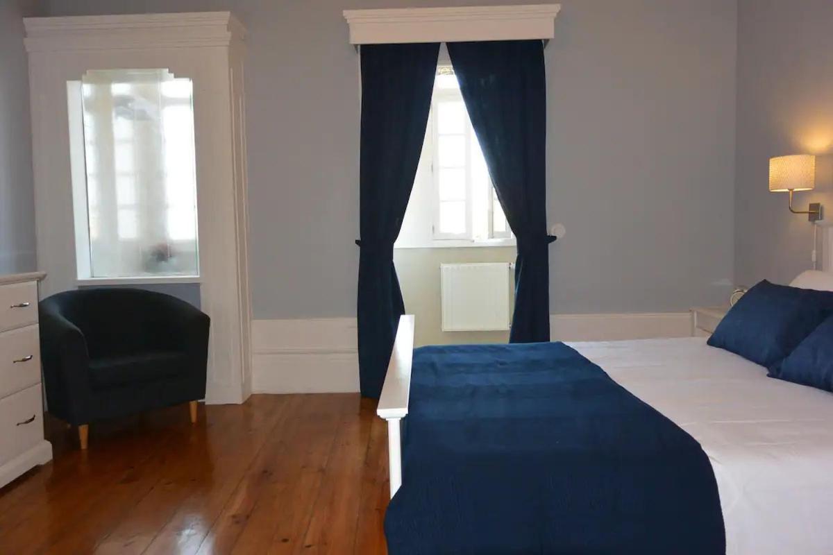 Villa Bonjardim 466 - Historic Townhouse