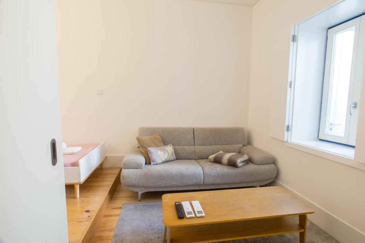 Apartment Janelas De Sao Bento 3 By Hosts