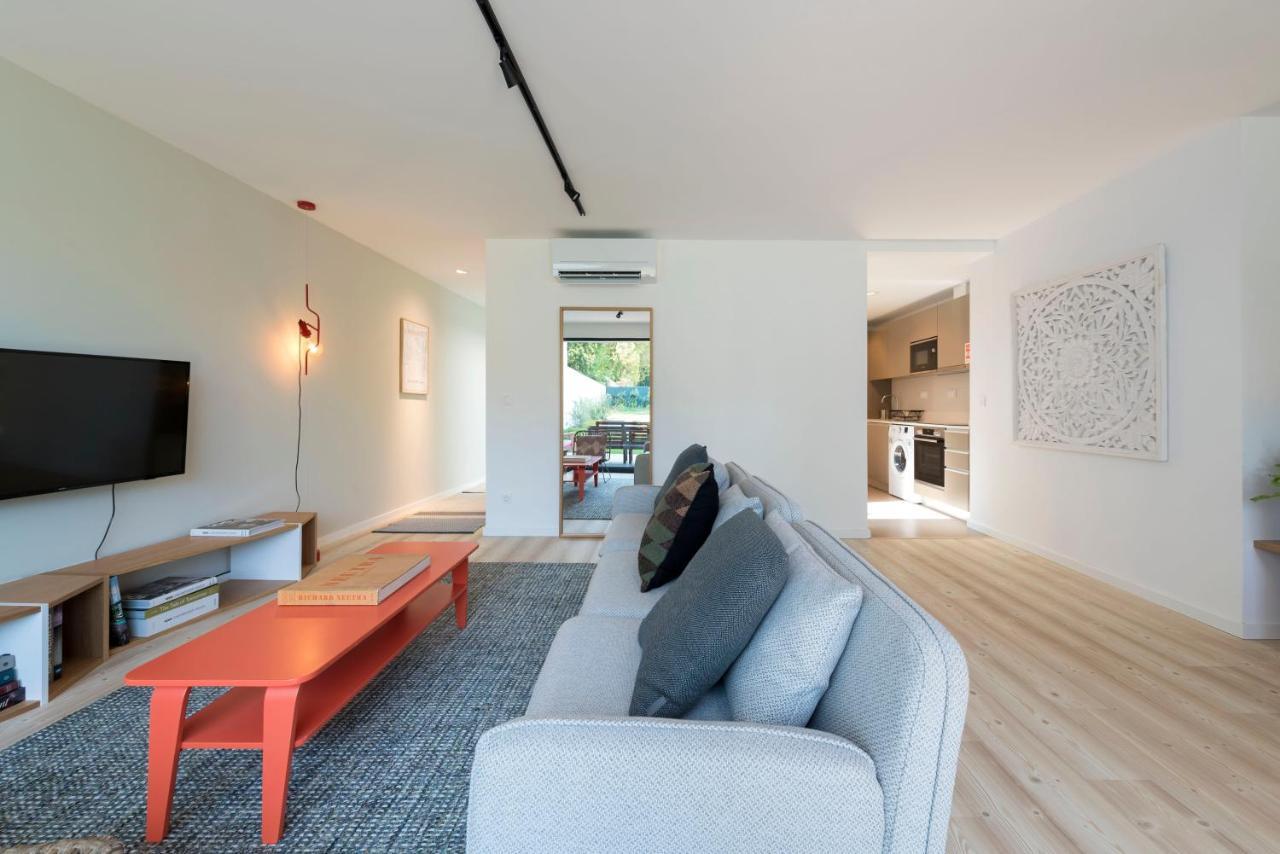 Bombarda Gallery Yard Apartment
