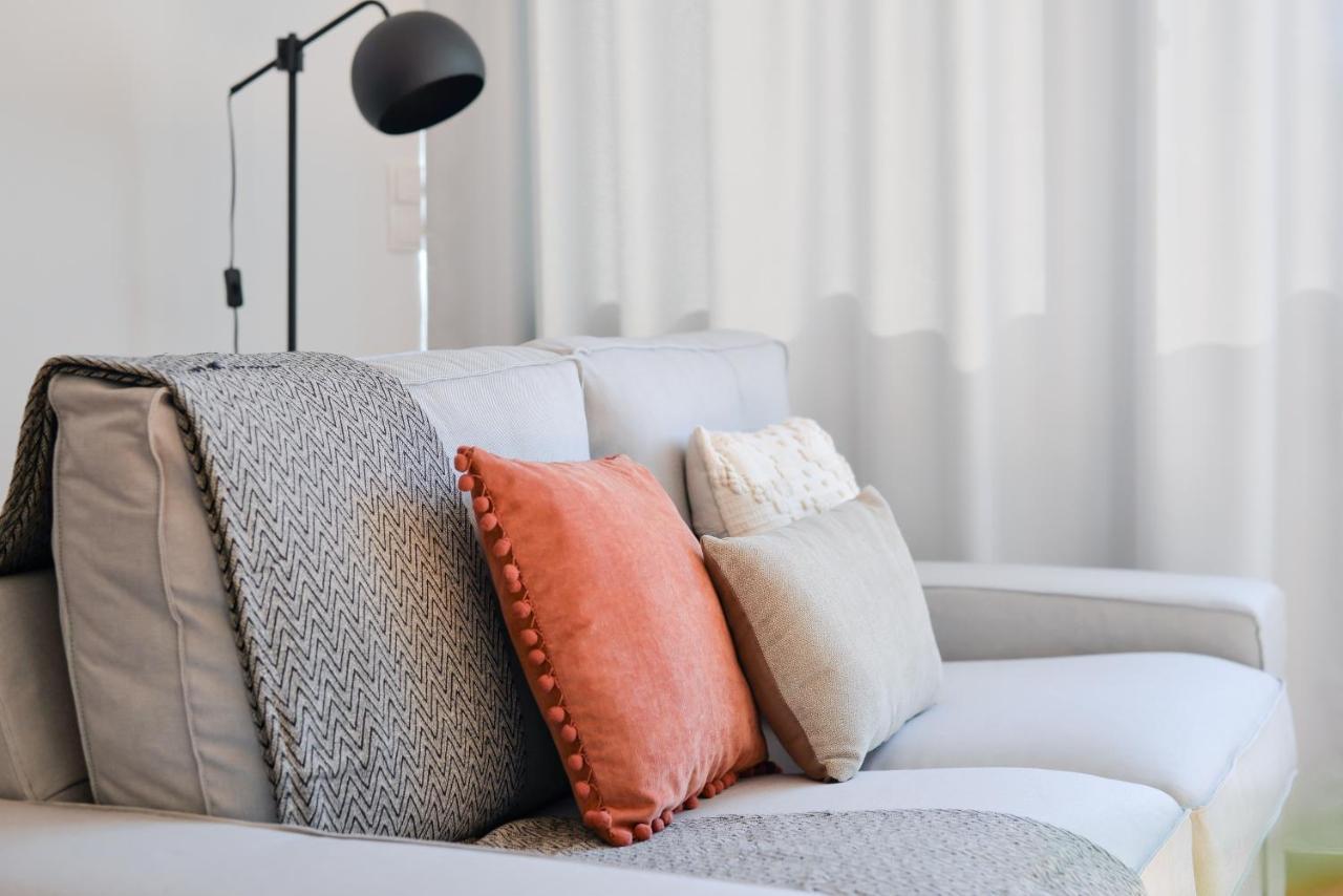 Free Parking - Aliados 107 Liberty Square Apartment