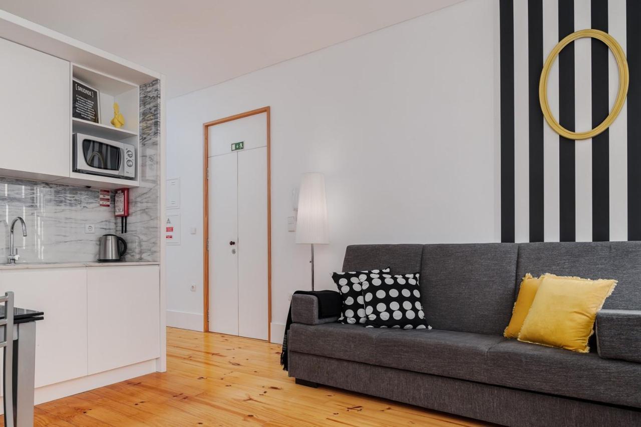 Flores Street Apartment *