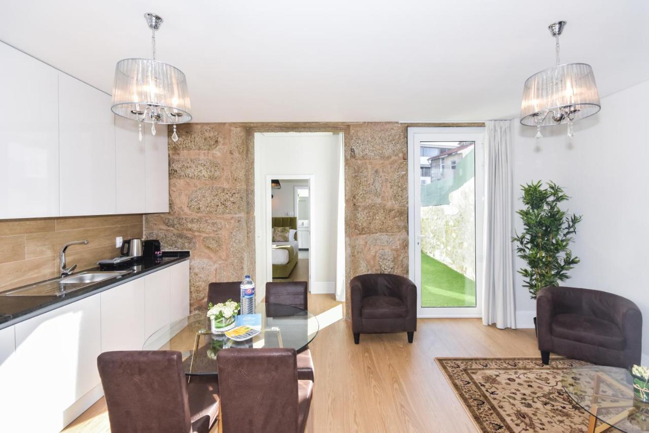 Fontinha Square By Hosts Apartment Porto