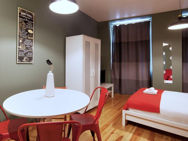 Apartment Entreparedes