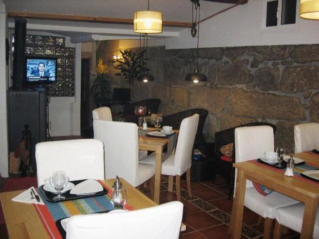 Residencia Pedra Antiga 3*