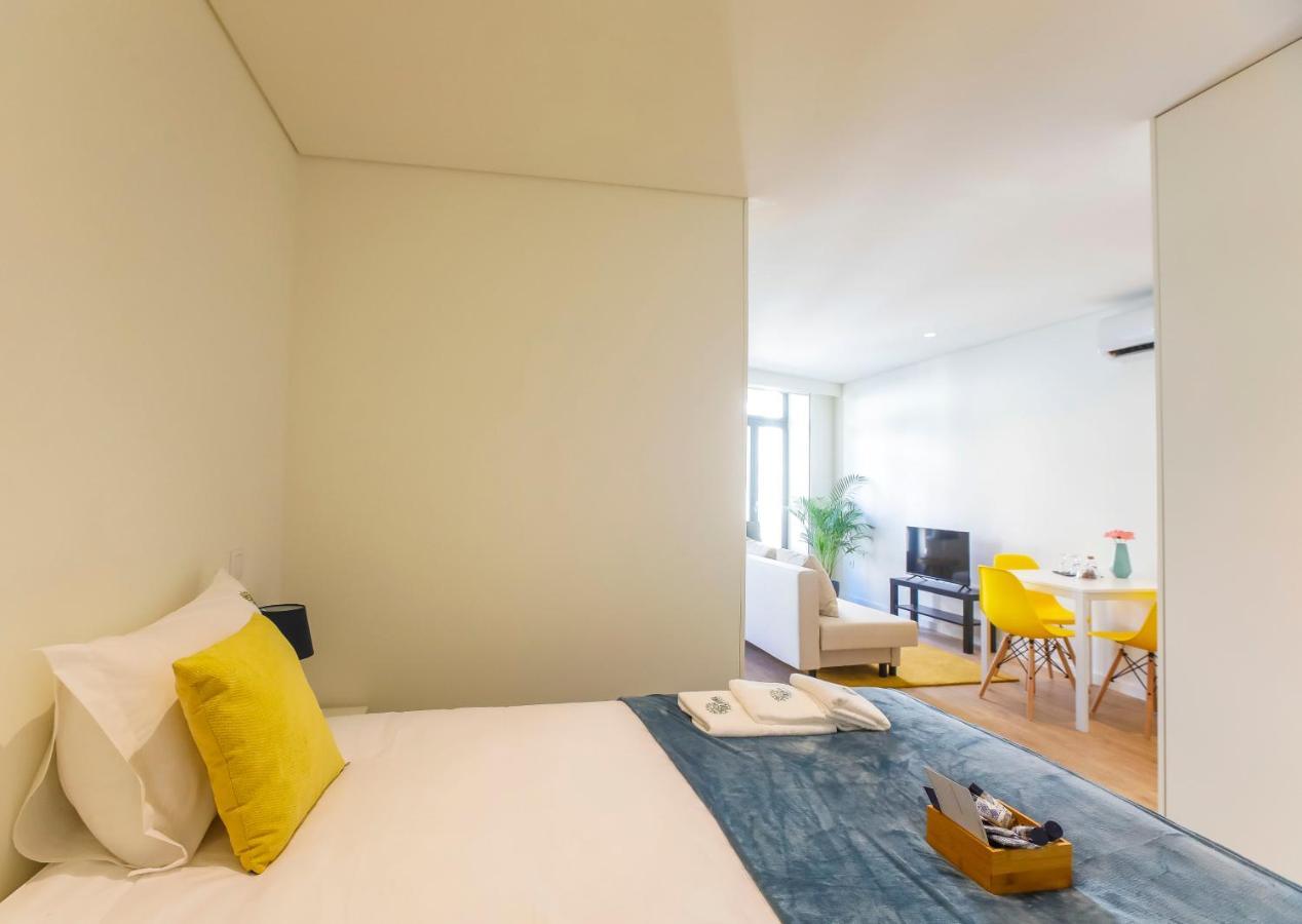 Oliveira Apartment's