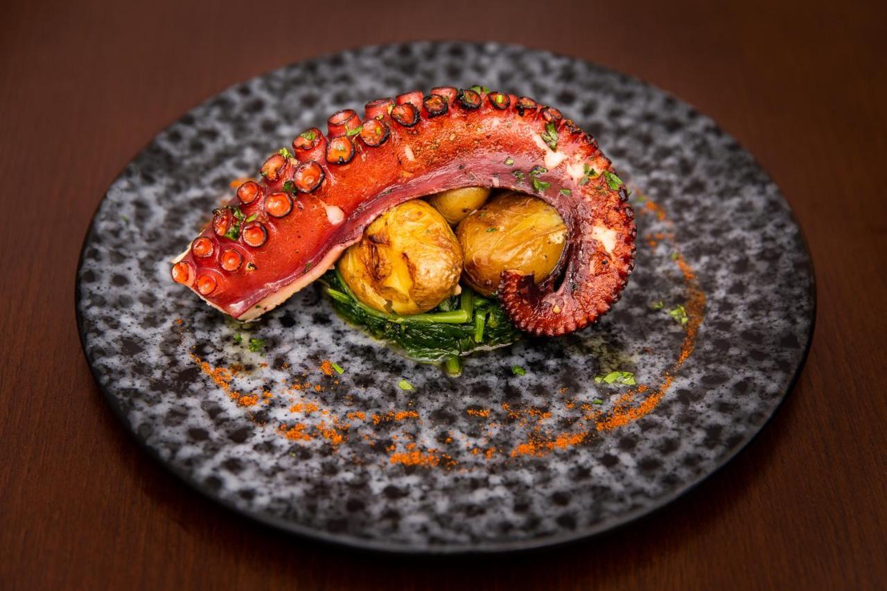 Gallery Townhouse & 2* Porto