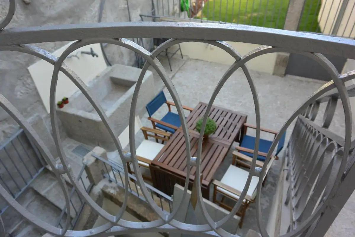 Bonjardim 466 - Historic Townhouse *