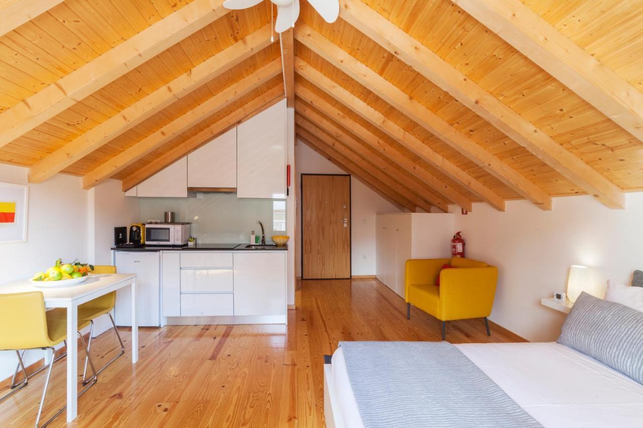 Apartment Bo - Almada