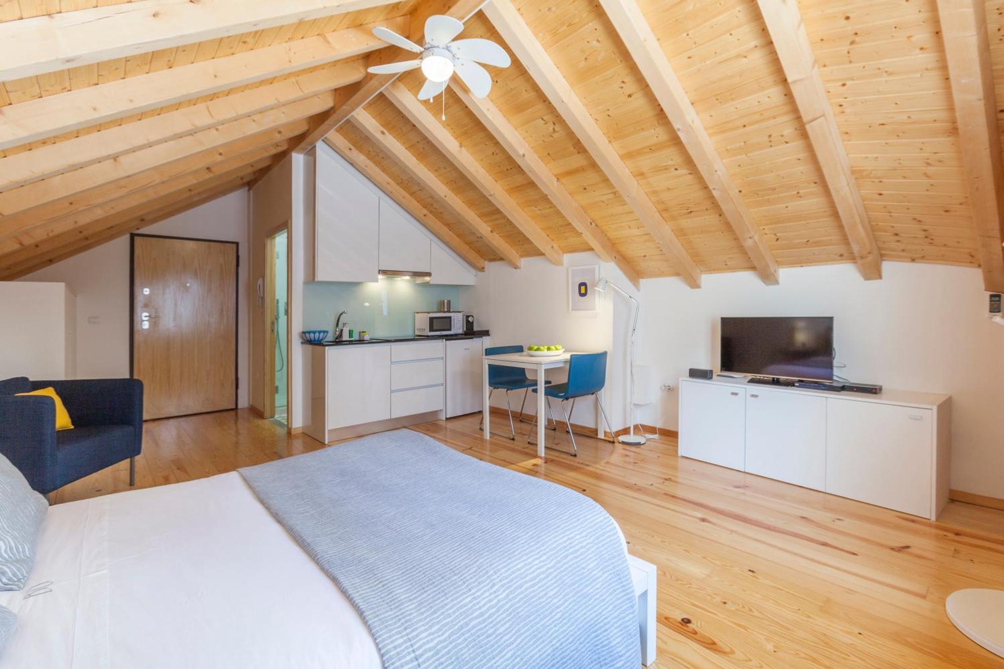 Apartment Bo - Almada *