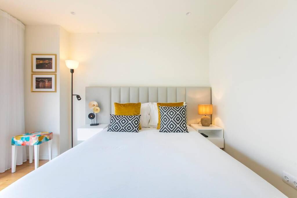 Magic Studio W/ Wi-fi & A/c Apartment *