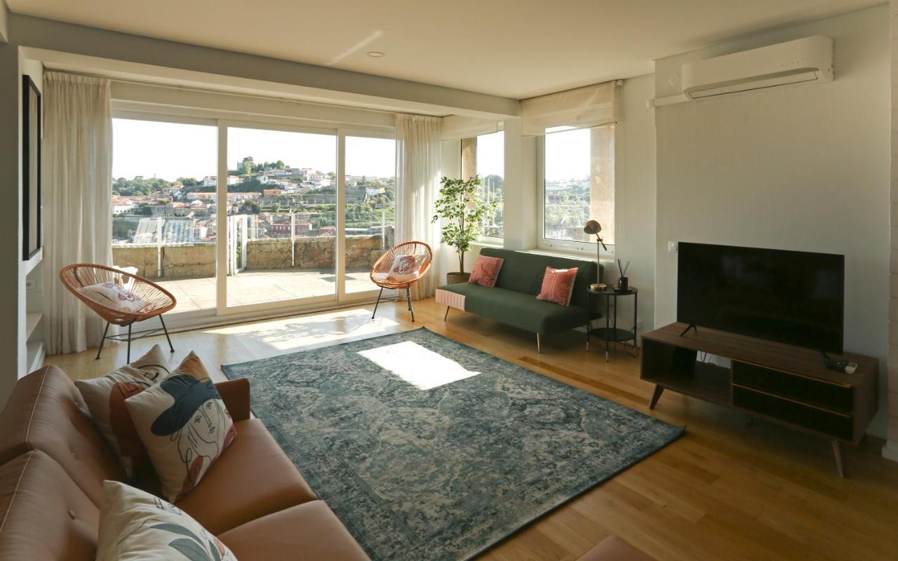 D'ouro * Porto