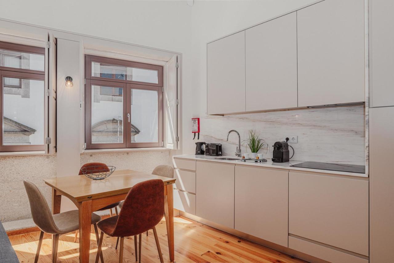Artist's Loft *