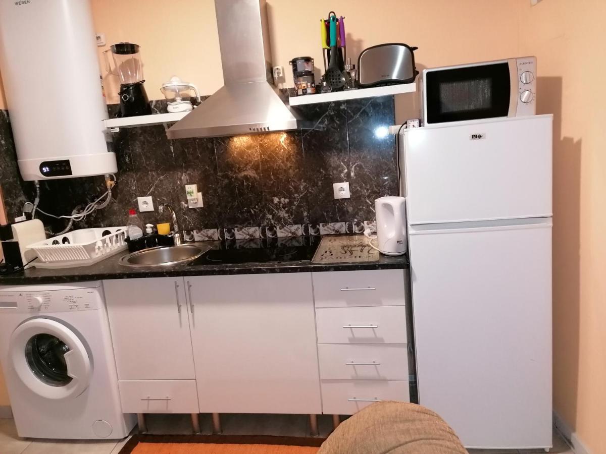 House Romantic R/c Left Apartment *