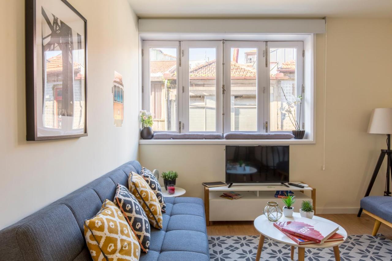 Apartamento Between Walls By The Center With A/c Porto