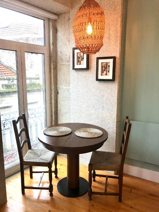 Light Cozy Studio In Bonfim With Romantic Balcony * Porto