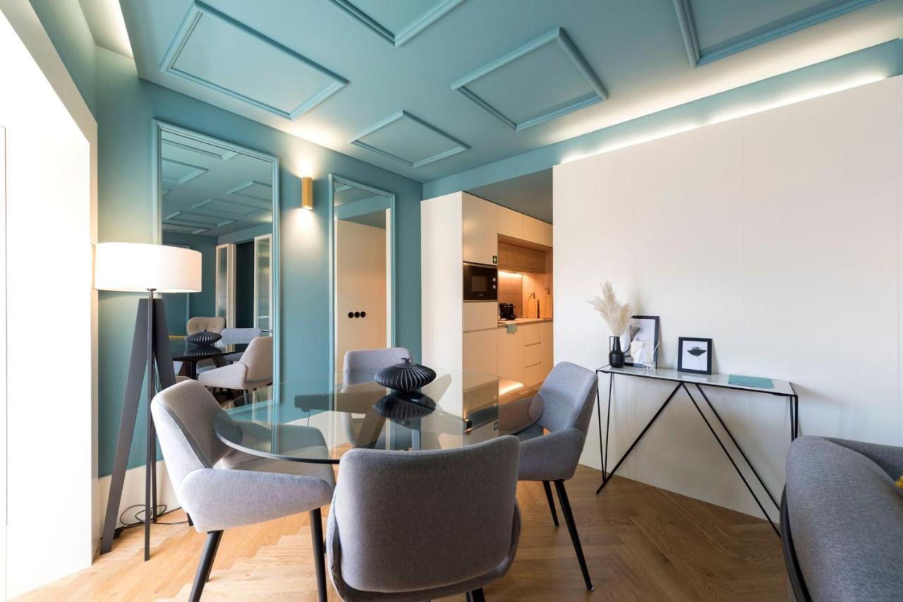 Ribeira Old Town Charming Flat W/ Ac By Lovelystay Apartment
