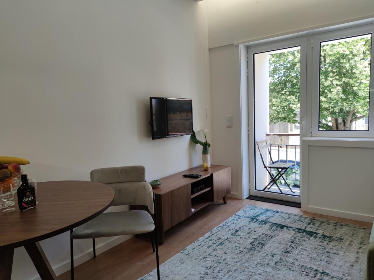 Apartment Na Baixa Do *