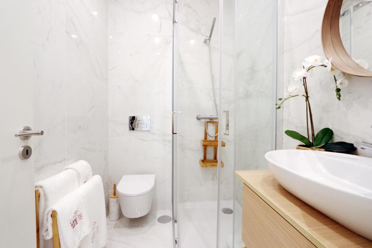 Apartment Hm - Segredo Do *
